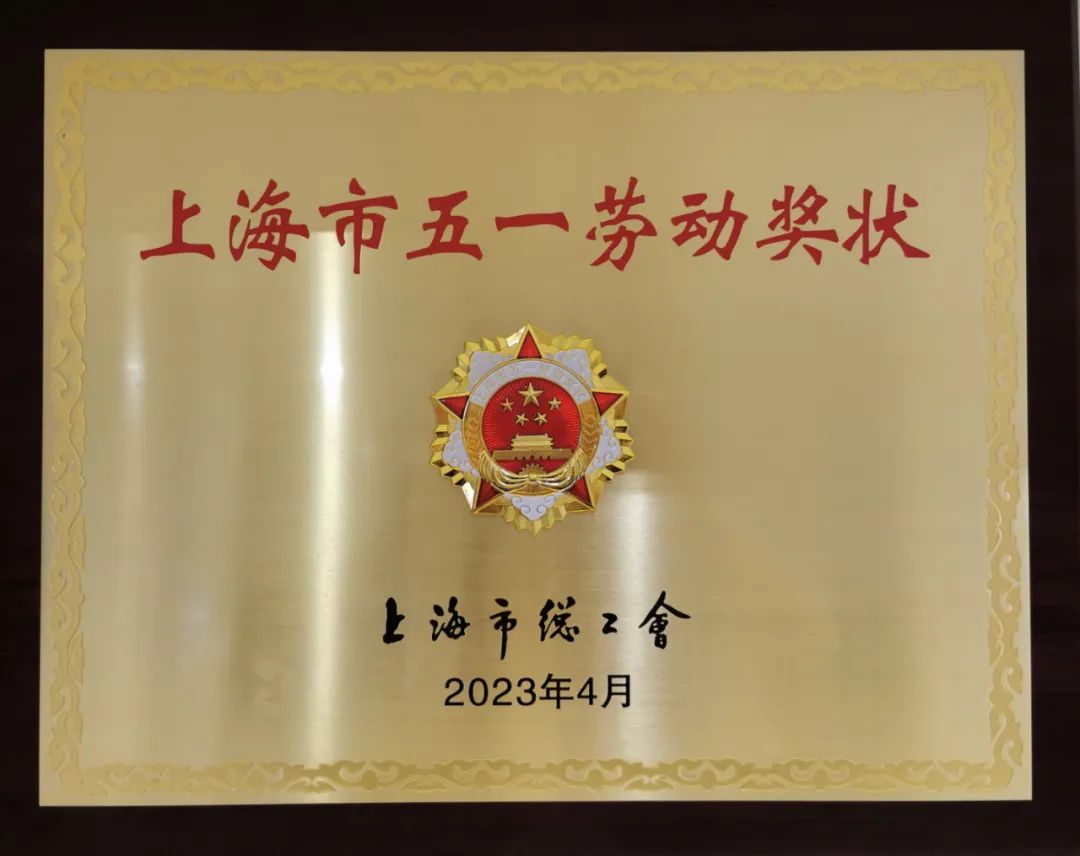 1687767322630529.jpg 640.jpg