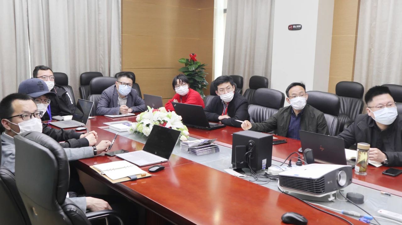 新品上線 | 湯姆迅開展「燈帶式播種墻」專題培訓