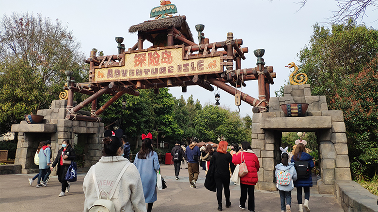 Happy Women’s Day | 歡度三八節(jié)，我們相約上海迪士尼樂園