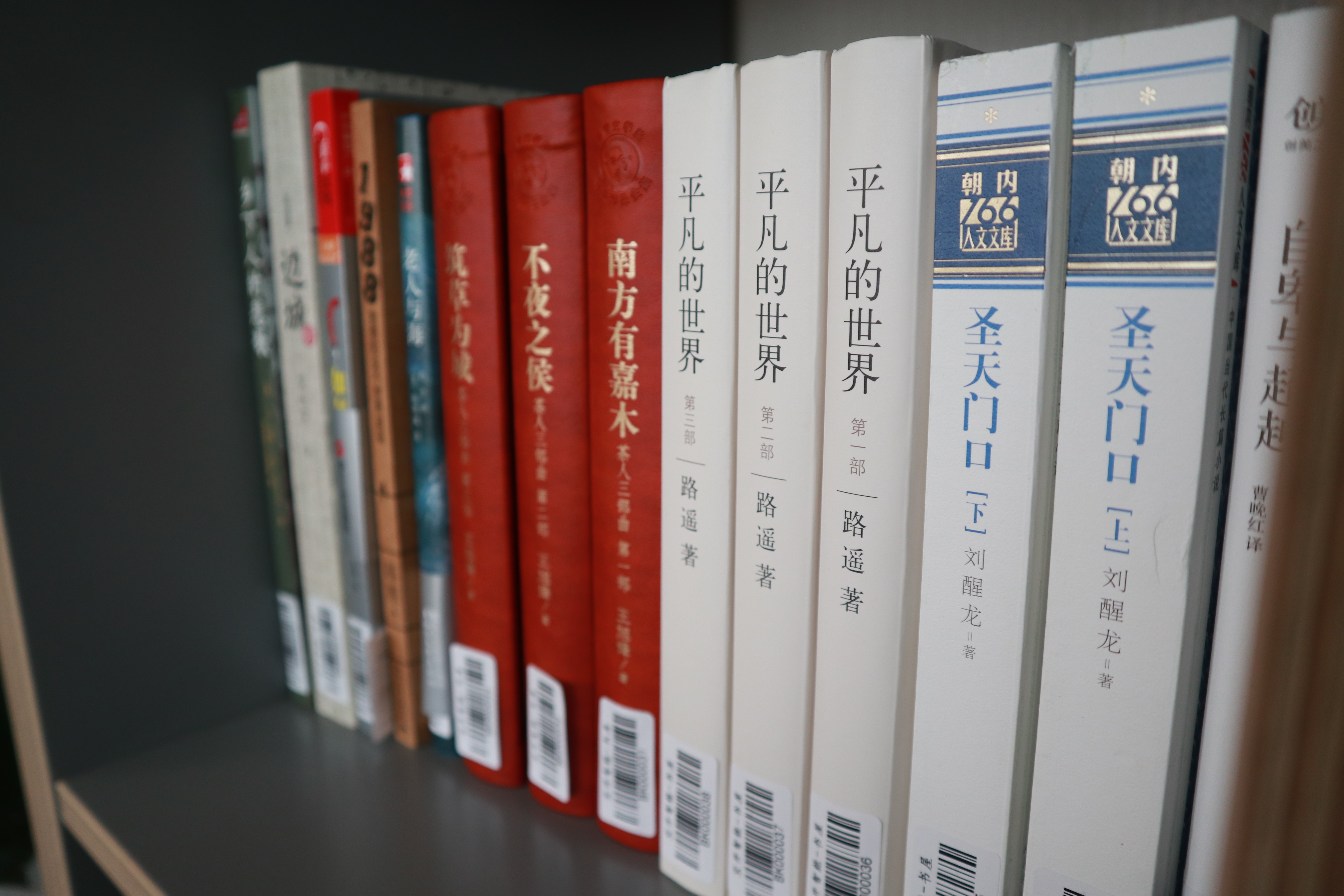 企業(yè)書香 | 寶開新建職工書屋，“小書屋”構(gòu)建精神“大家園”